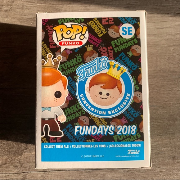 Freddy Funko blue chrome - Picture 3 of 8